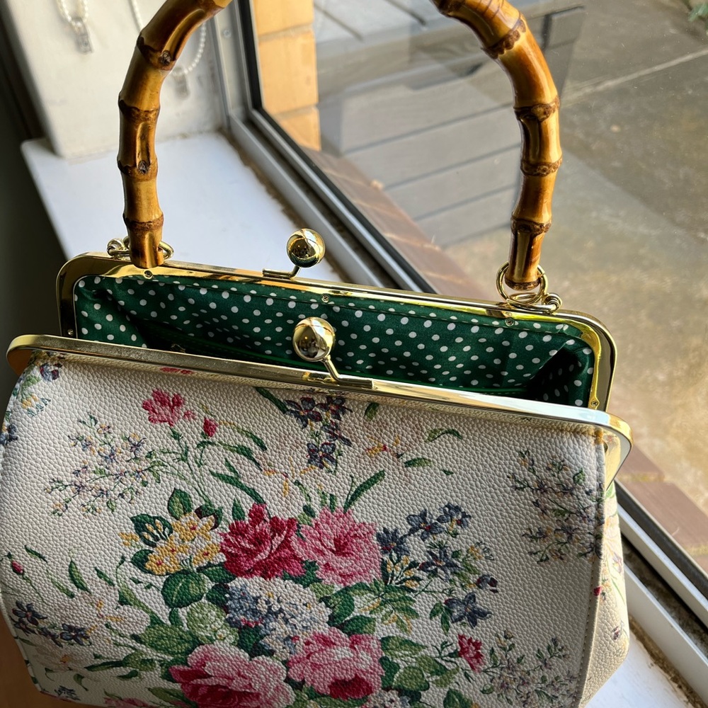 Review Yvette Floral Bag - Picture 6 of 9